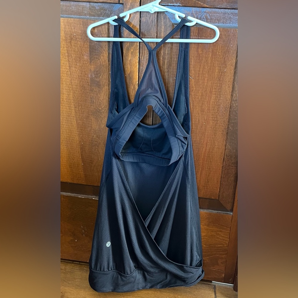 Lululemon Black Racerback Tank Top - Picture 2 of 3